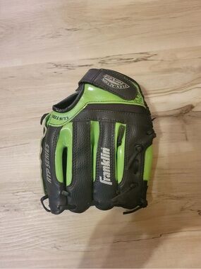 Franklin Kids' Black and Neon Green Baseball Glove - Custom Series